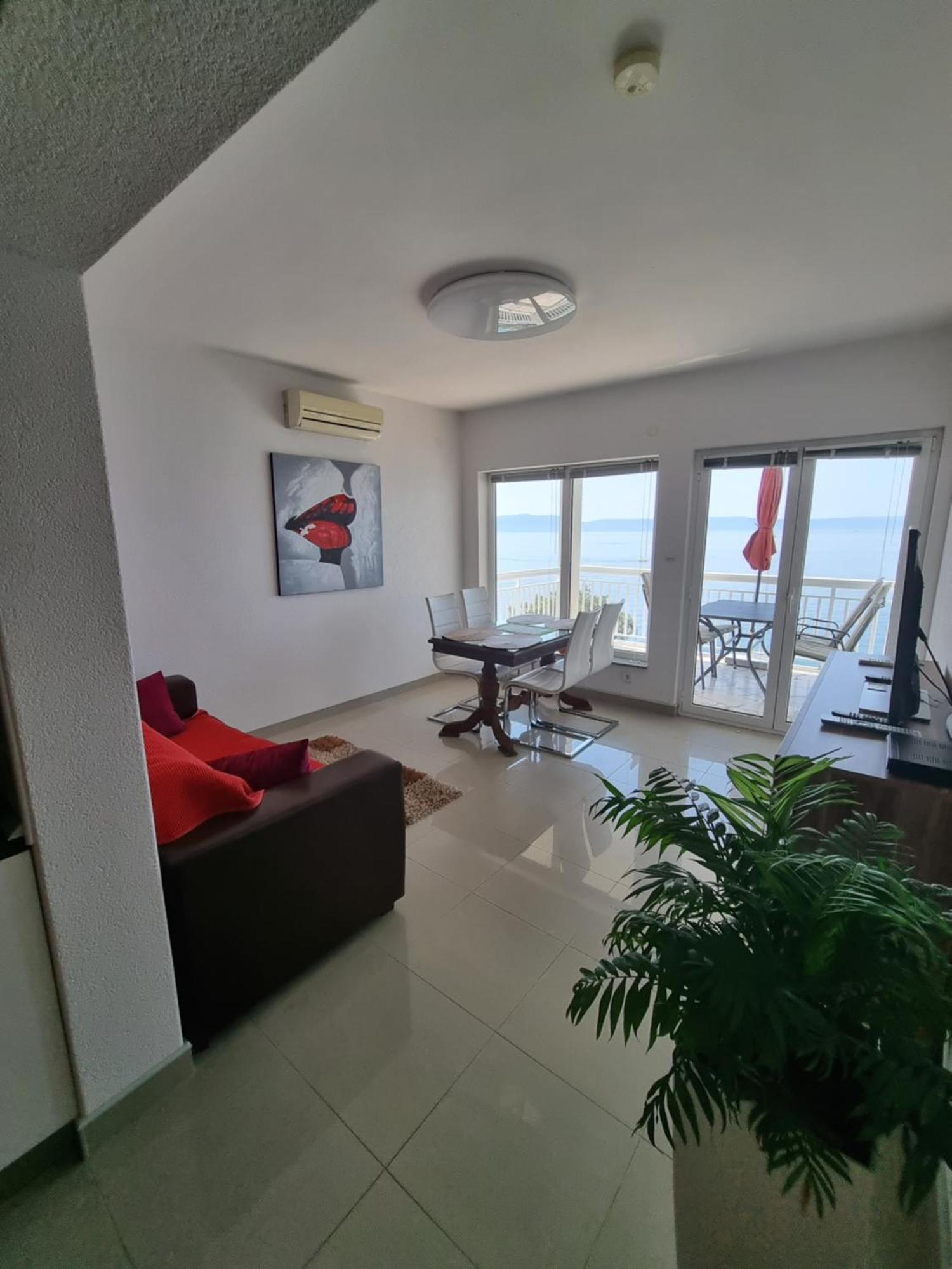 Apartmani Anda Živogošće Oda fotoğraf