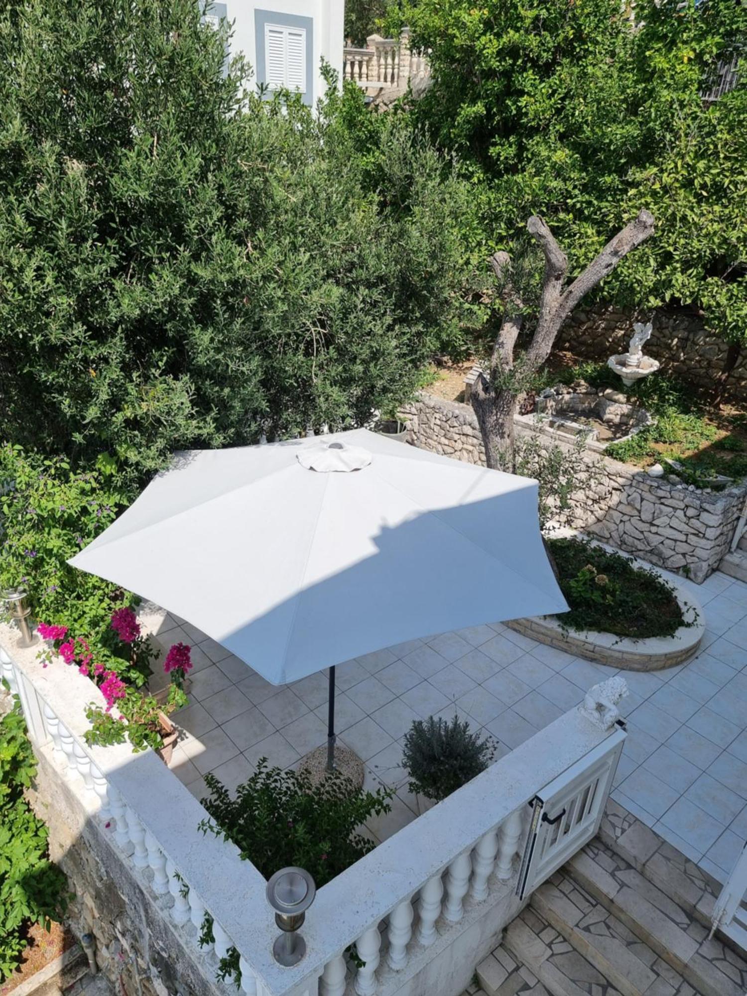 Apartmani Anda Živogošće Oda fotoğraf